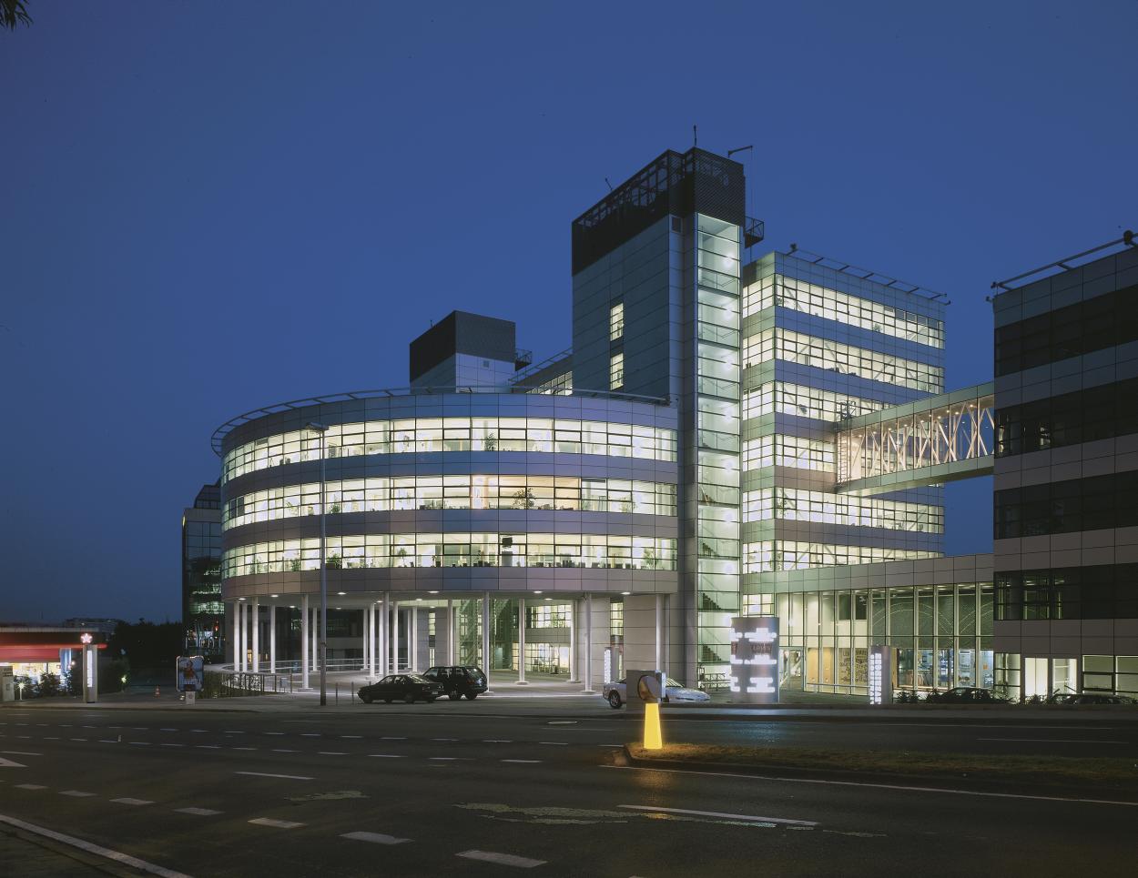 232-European headquarters Levi Strauss - SAMYN & PARTNERS